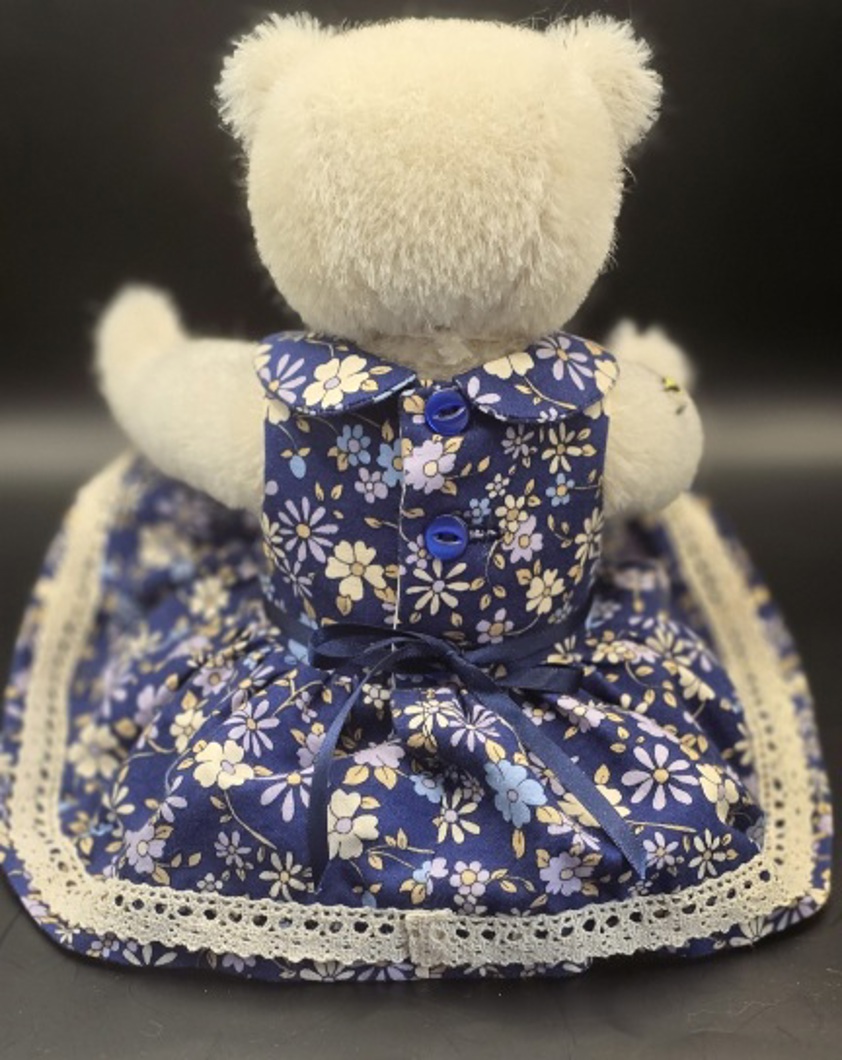 Bumble Bears: Elsie  10.5"