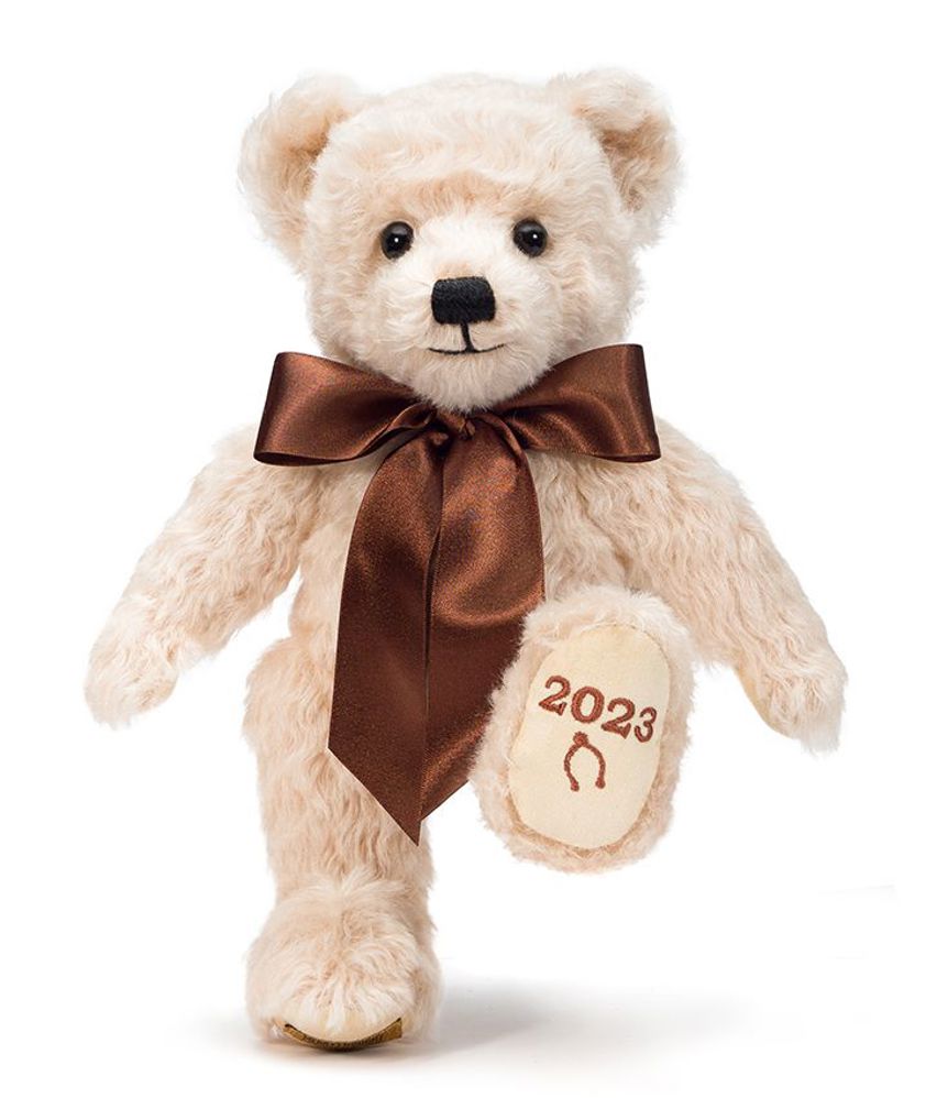 Year Bear 2023 12"