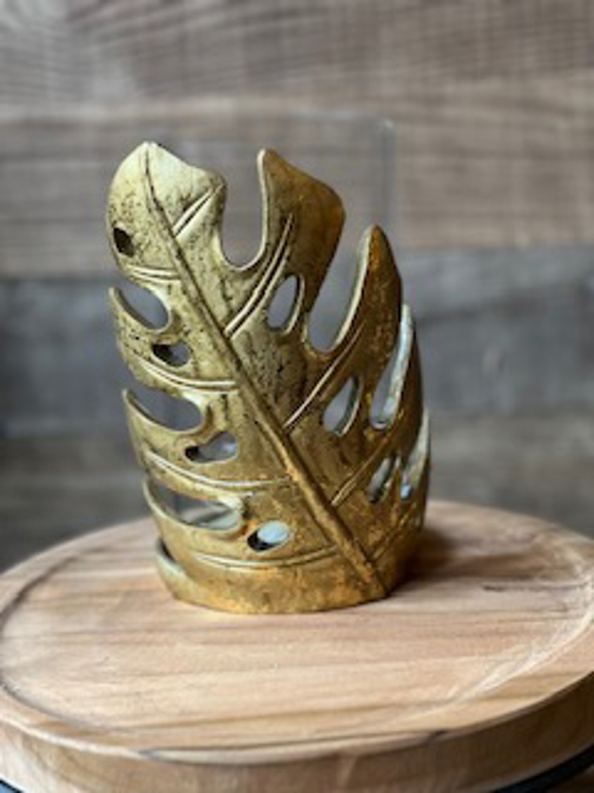 leaf 1 Gold & Glass Candle Holder With Leaf Design AAE325080