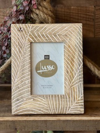 Mangowood Leaf Photo Frame small  Mangowood Leaf Photo Frame small