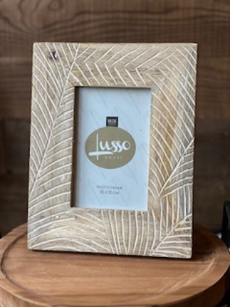 Mangowood Leaf Photo Frame small  Mangowood Leaf Photo Frame small