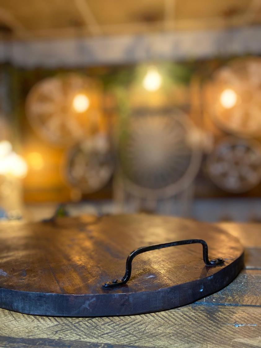 Round Mango Wood Serving Board With Metal Handles