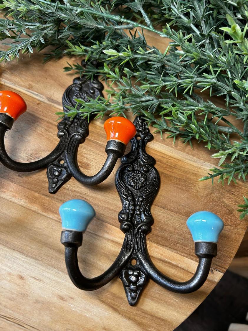 French Style Hooks