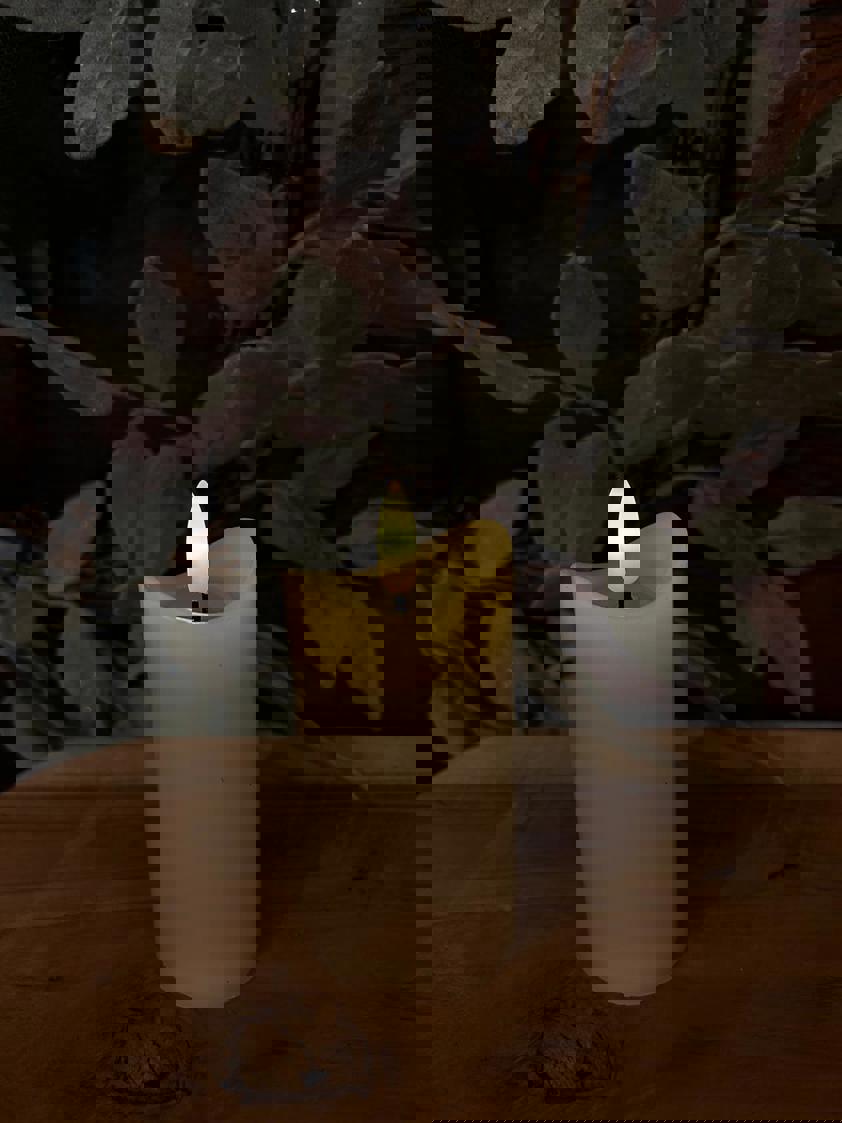 LED Candle 50mm x 100mm LED Candle 50mm x 100mm