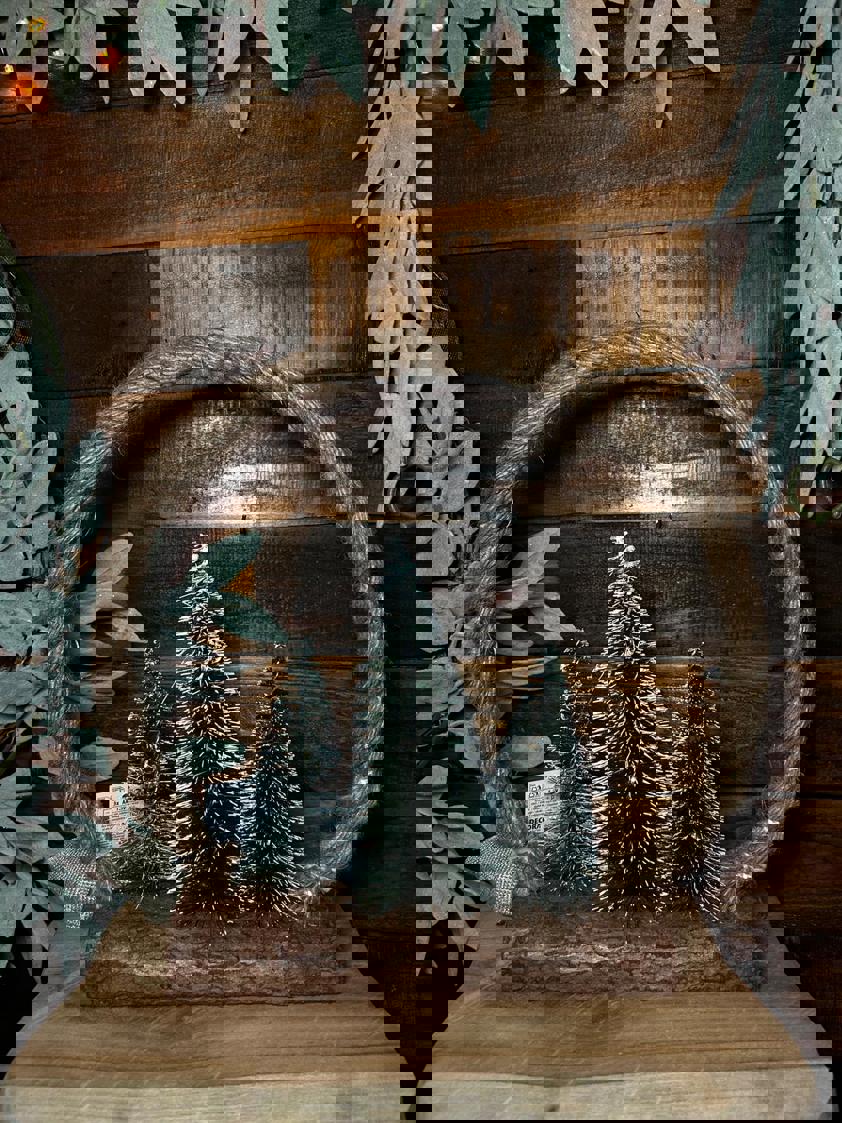 Small Jute Rope With LEDS On wood Base (Three Options) Small Jute Rope With LEDS On wood Base (Three Options)