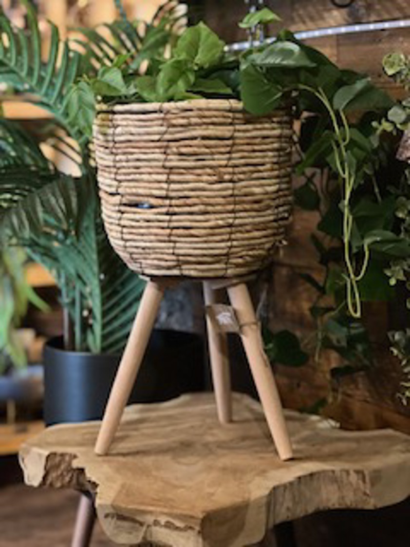 Basket Wicker Planter on Legs