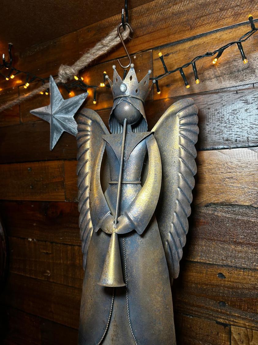 Trumpet Playing Angel