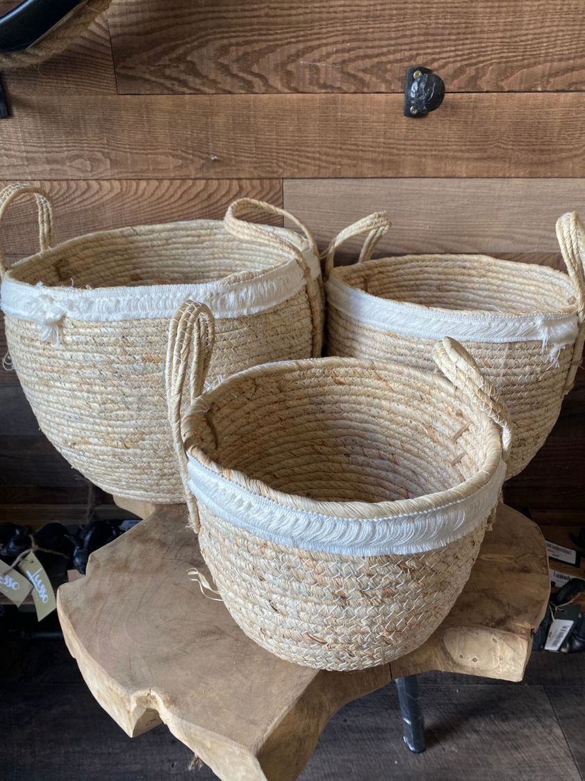 Natural Basket with Fringes