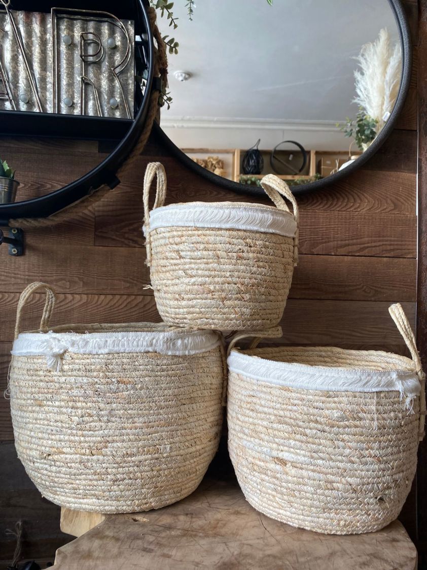 Natural Basket with Fringes