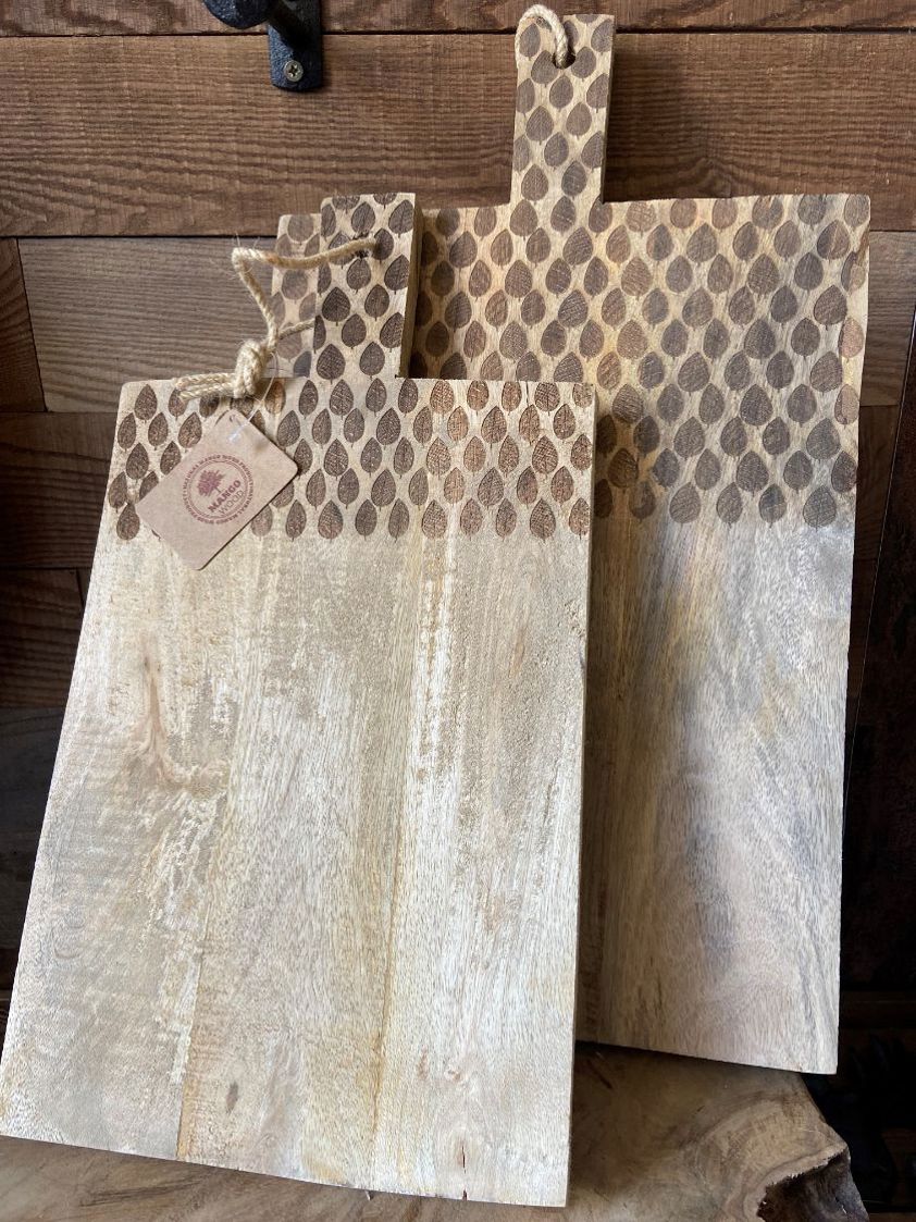 Mango Wood Board with Leaf Design