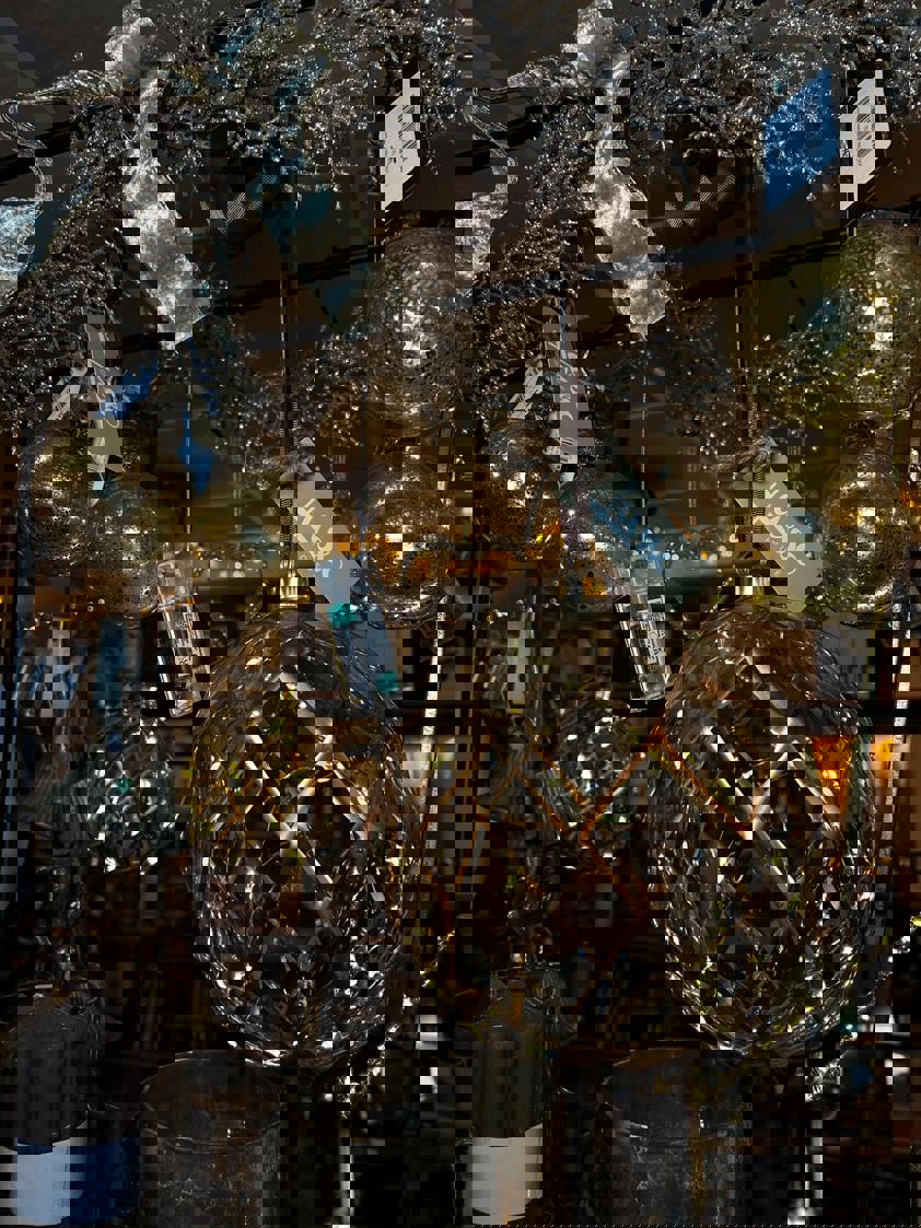 Hanging LED Ball (Large) Hanging LED Ball (Large)