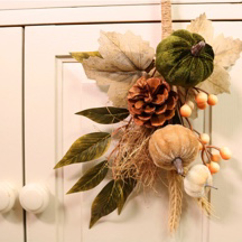 Autumn Woodland Pumpkin Teardrop Swag