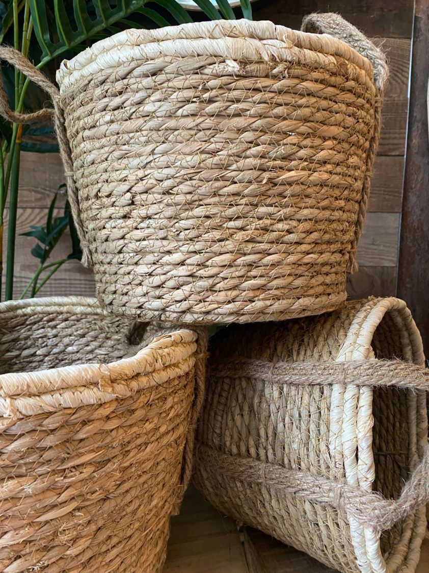 Natural Straw Basket with Cream Trim