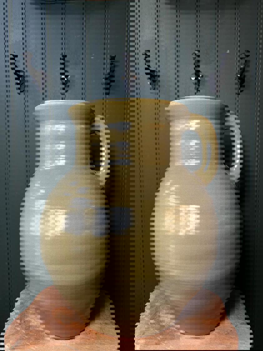 Olive Vase With Handle