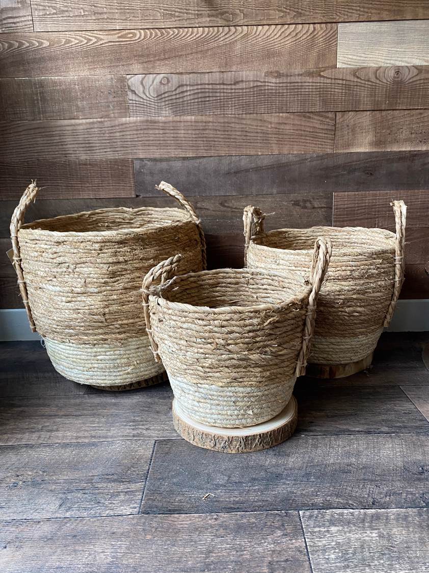 Natural Baskets with Cream Bottom