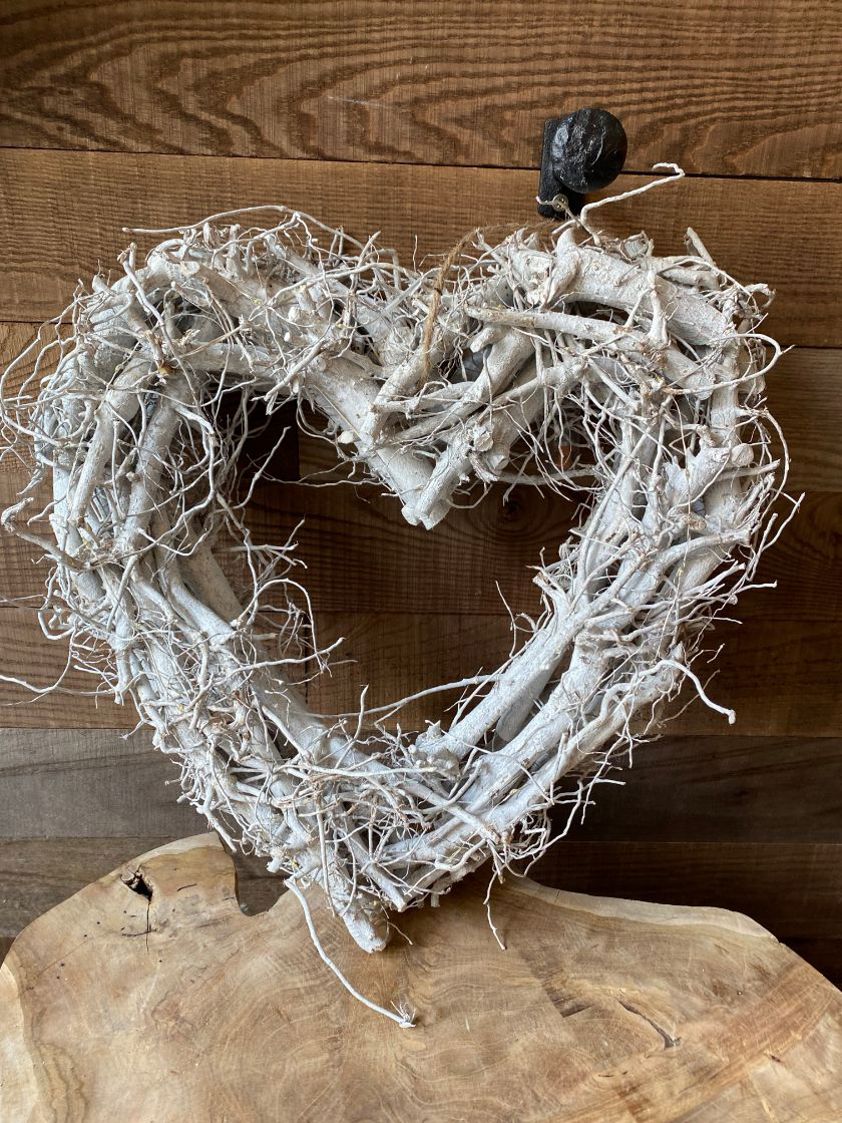 Whitewashed Natural Root Heart