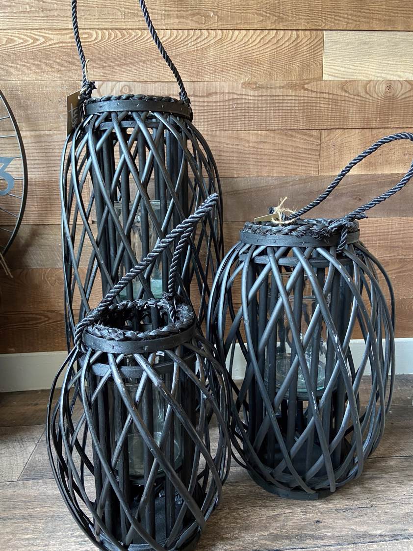 Black Split Willow Lanterns