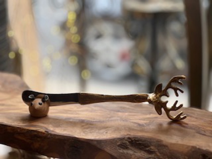 Stag Spreader Knife