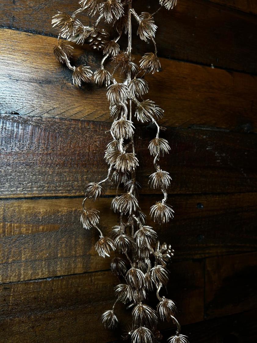Fine Gold Pine Garland