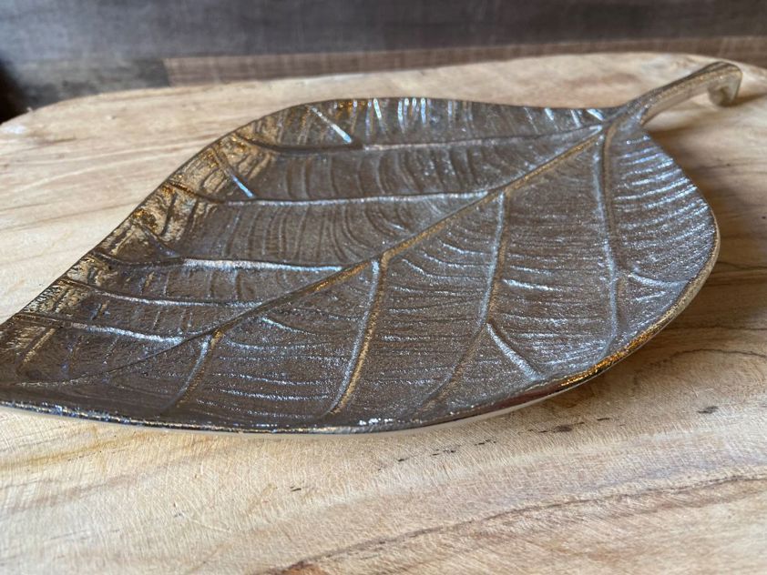 Silver Leaf Plate