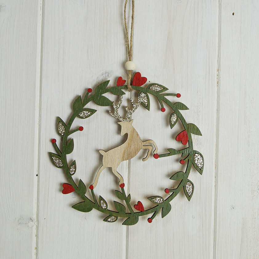 Hanging Wood Wreath w Reindeer 23cm