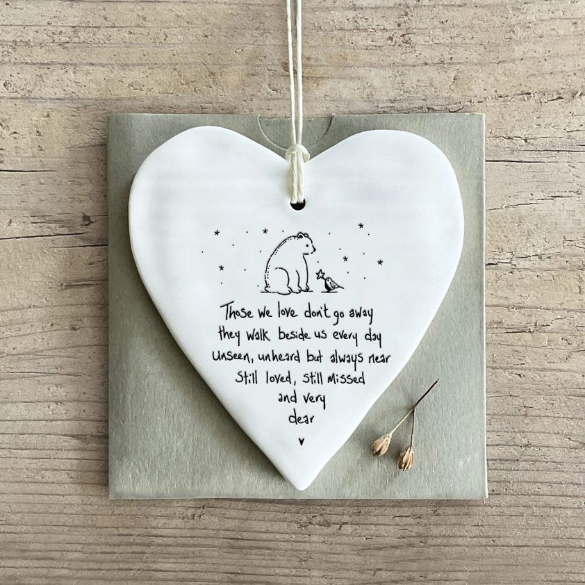 Wobbly round heart - Those we love