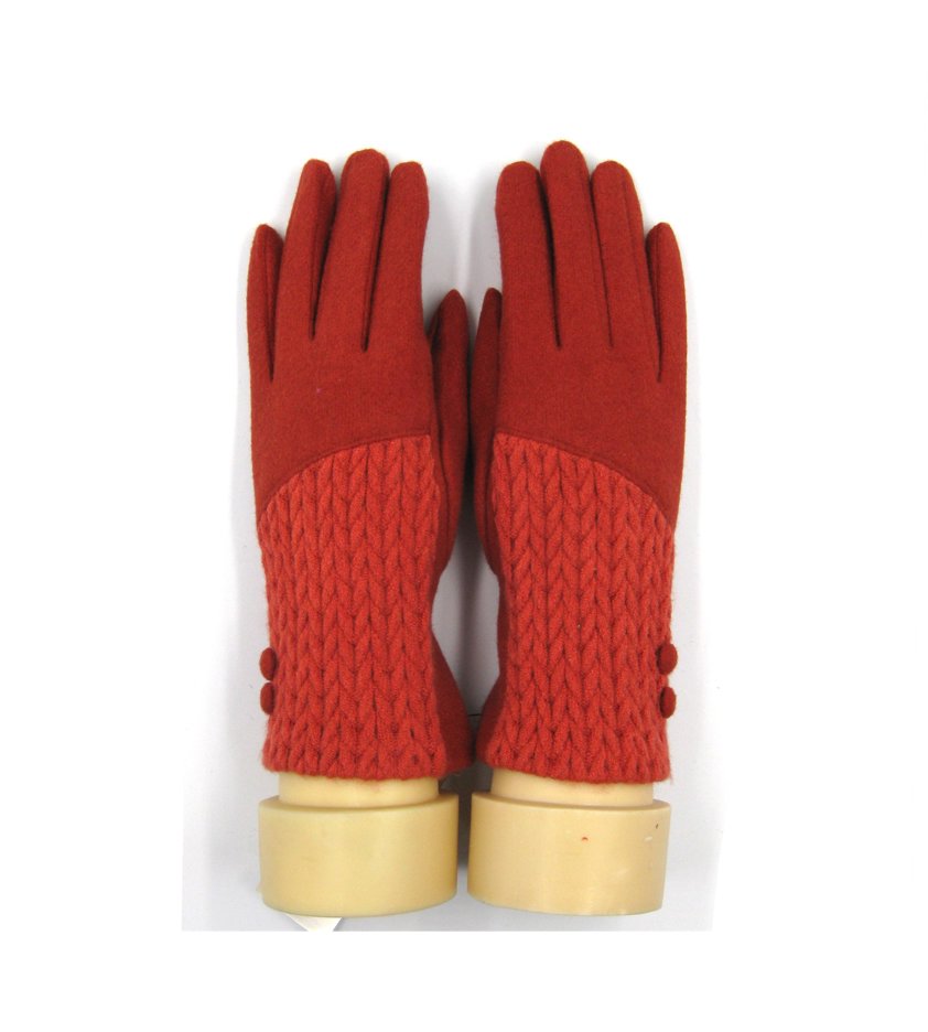 Rust Cable cuff gloves