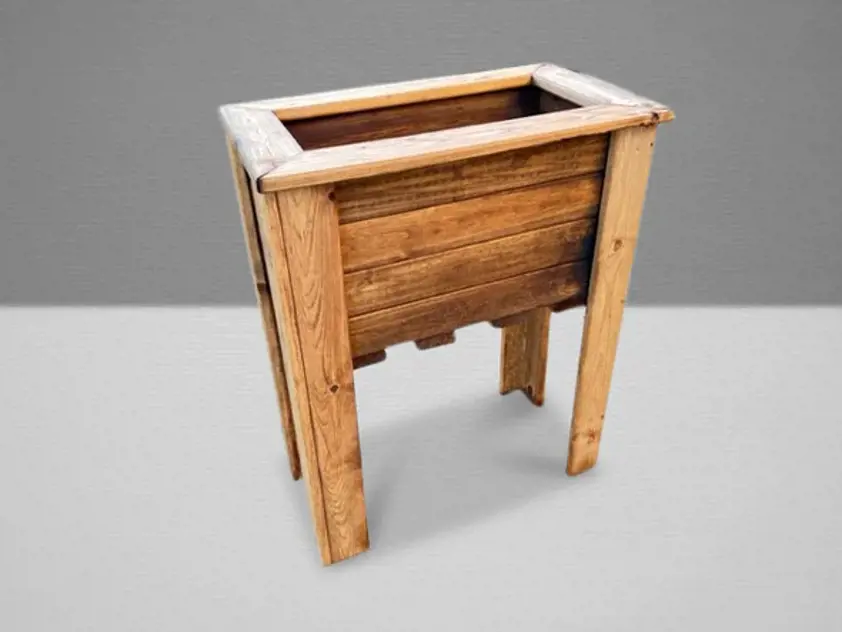Wiltshire Planter on Legs Small