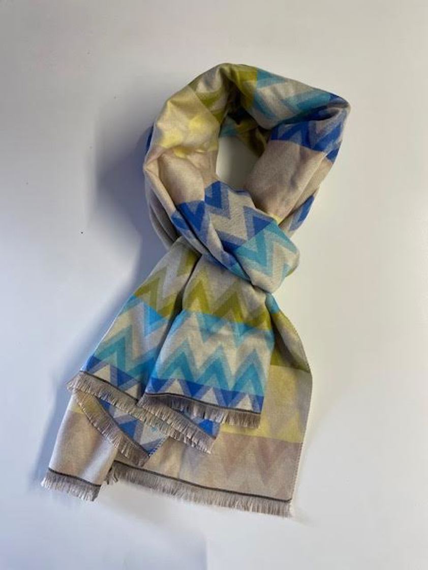 Scarf/Wrap Boarded Zigzag Blue