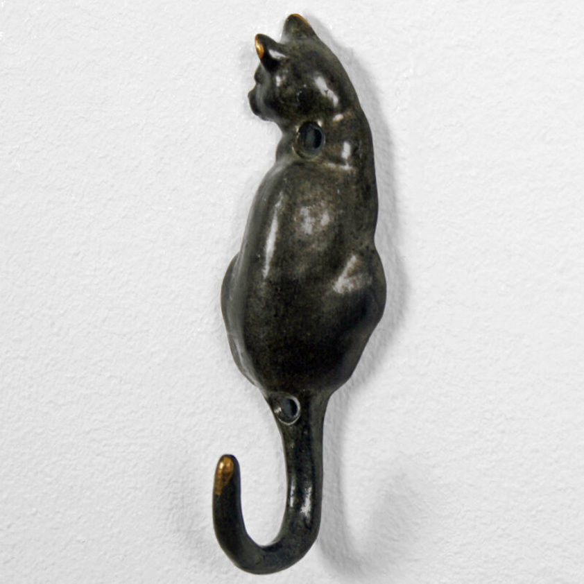 Cat hook