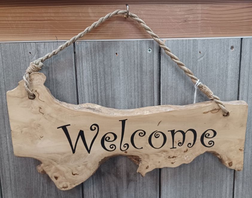 Welcome Home Accs  Wood Signs (coffee wood)