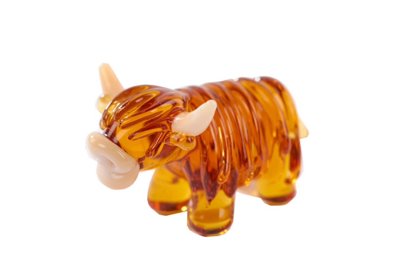 Glass Highland Cow With Cream Horns miniature ornament