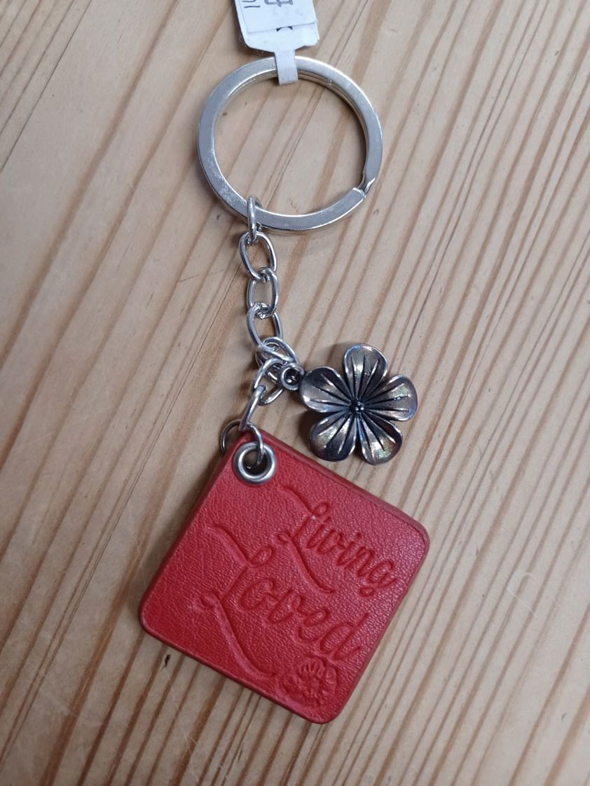 Living loved keyring