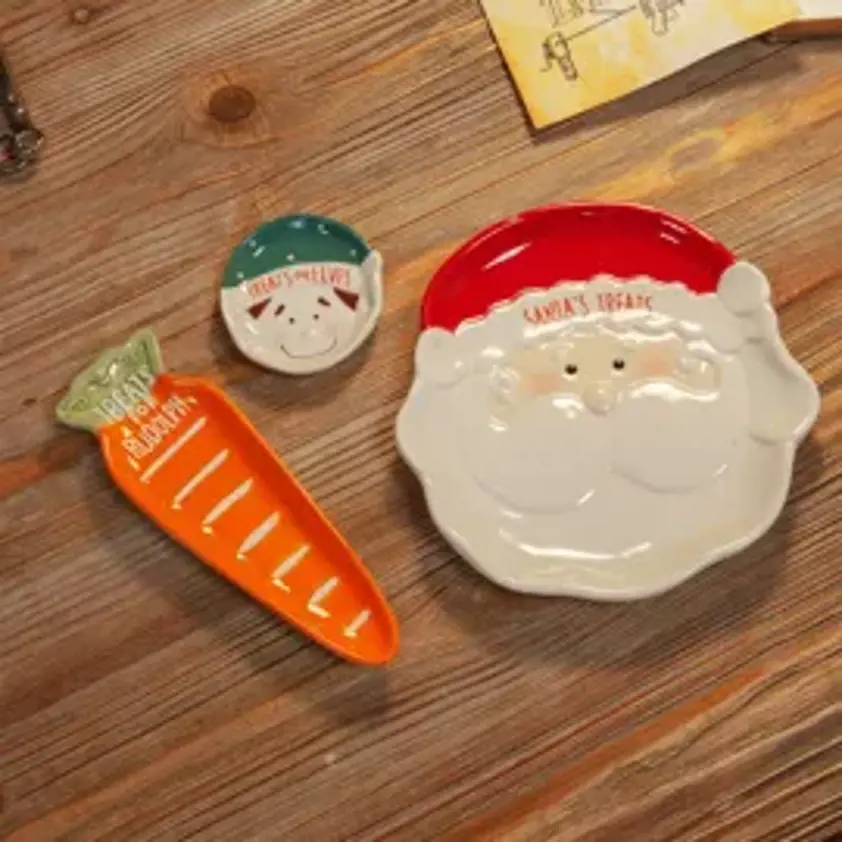 Set of 3 Dishes Santa, Carrot and Cookie