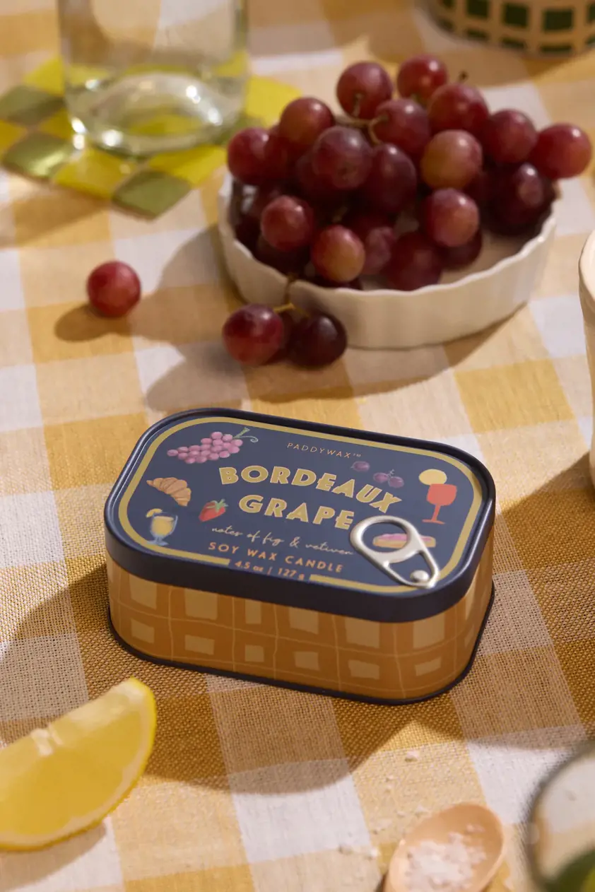 Bistro 4.5oz/127g Grapes Printed Tin Candle - Bordeaux Grape