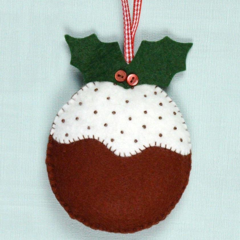 Pudding Embroidery Kit