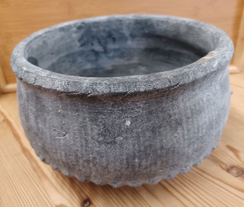 Ribbed Planter Grey Wash 24x14cm