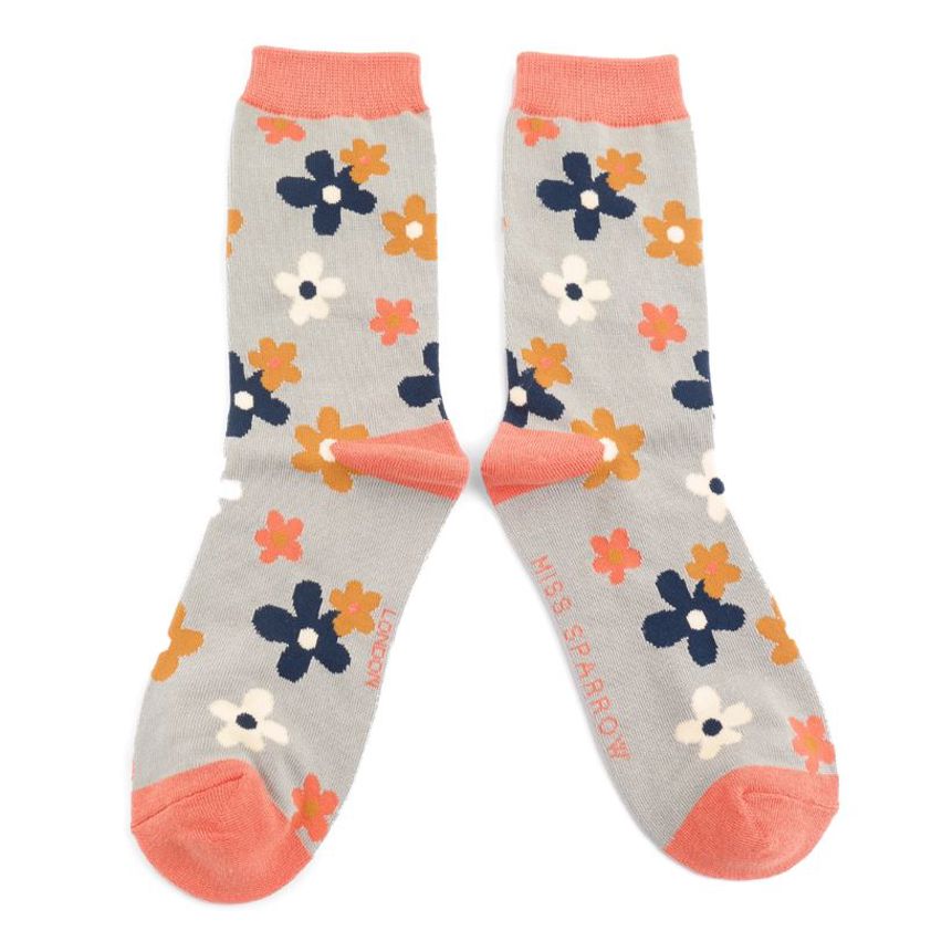 Cute Daisy Silver