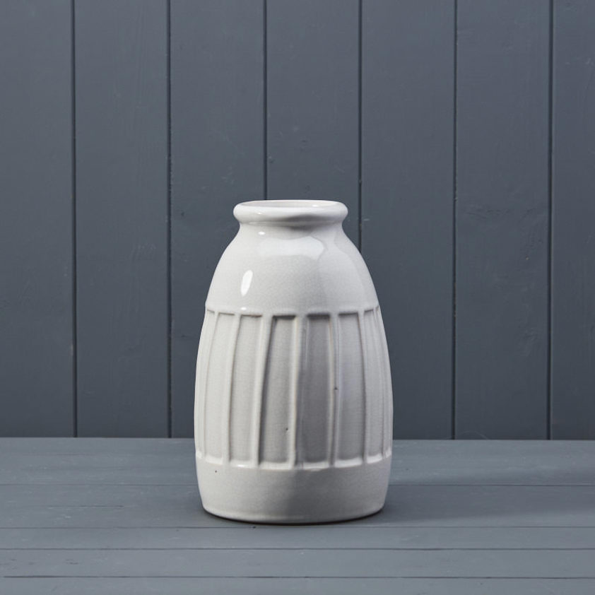 White Ceramic Vase (24.5cm)