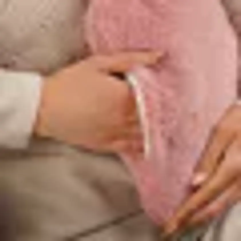 Sophia Layers Soft Faux Fur 1.7L Muff Hot Water Bottle - Pink