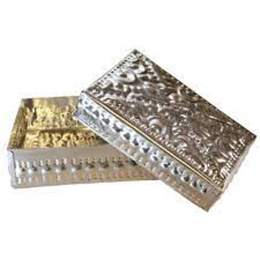 Aluminium box or soap dish
