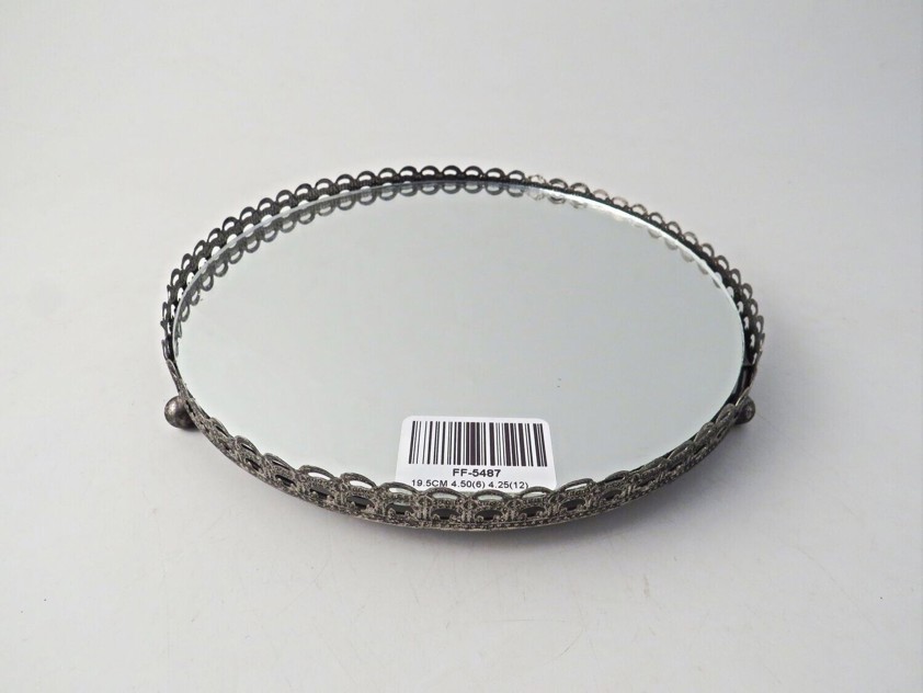 Mirror Plate With Silver Trim 19.5cm