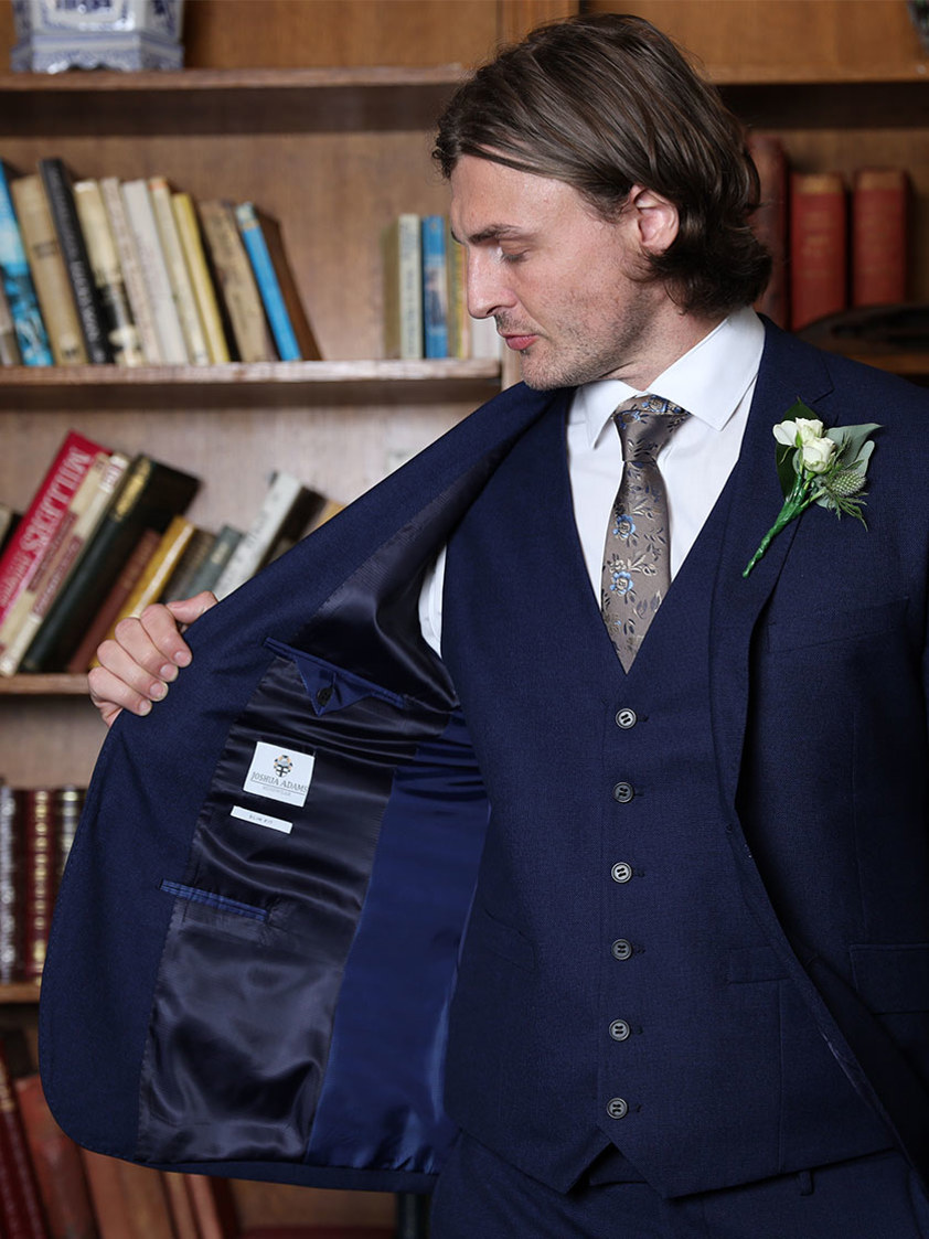 Navy Granby V-Neck Waistcoat