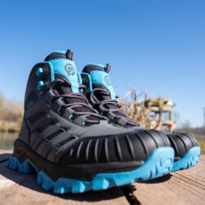 Boots & Footwear