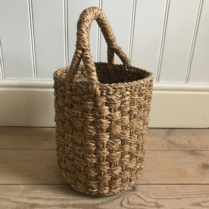 Small Round Seagrass Basket