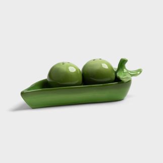 Pea Salt & Pepper Shakers