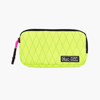 HI-VIZ Muc-Off Rainproof Essentials Case Hi-Viz