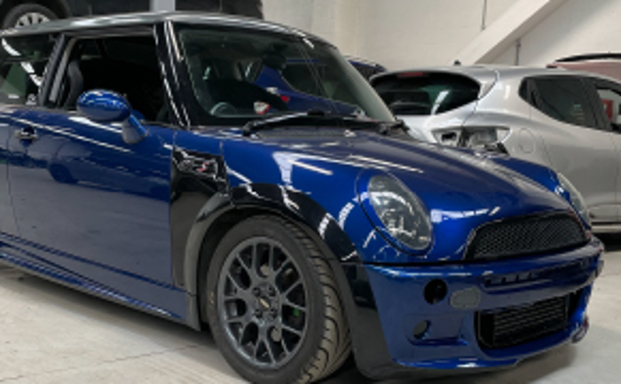 Generation 1 - R50,52,53 (2000 - 2006)