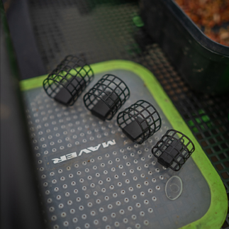 Maver MV-R Cage Feeders