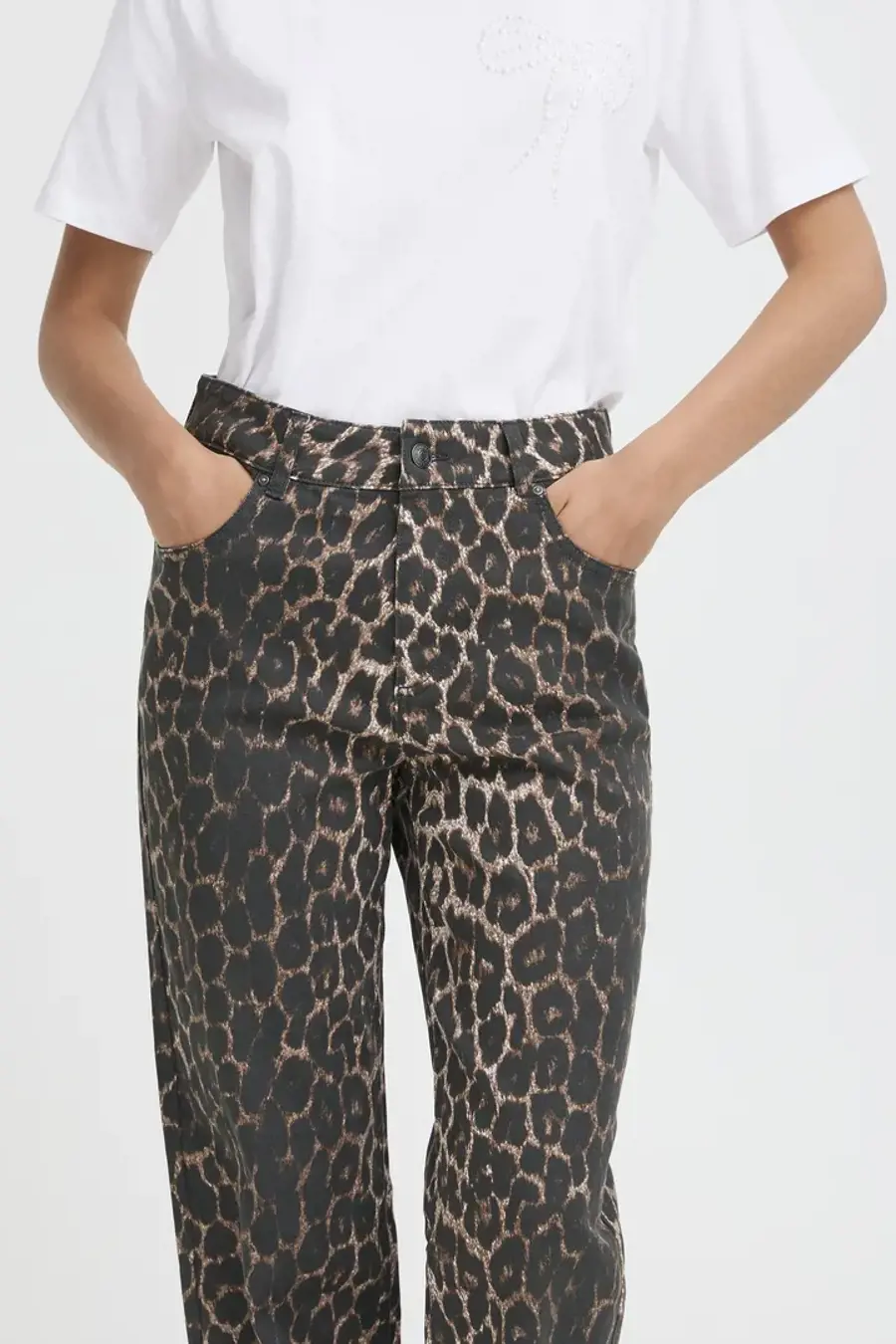 Trousers & Jeans